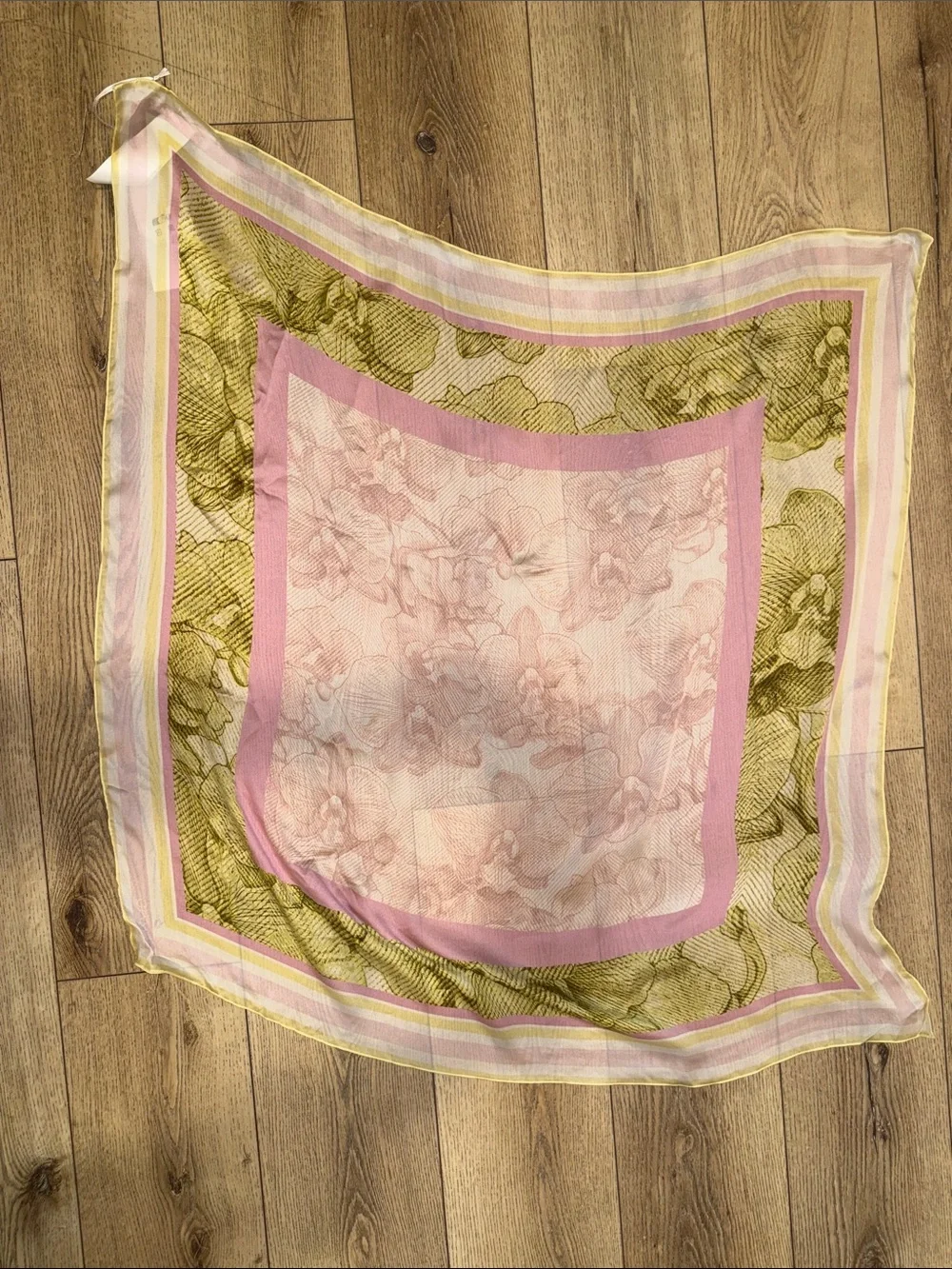 Genny Scarf